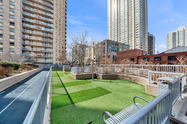 545 N Dearborn Street 1202, Chicago, IL 60654