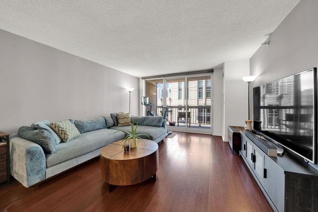 545 N Dearborn Street 1202, Chicago, IL 60654