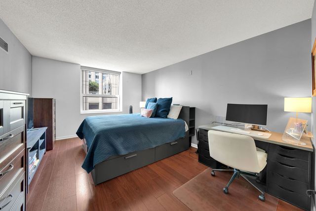 545 N Dearborn Street 1202, Chicago, IL 60654