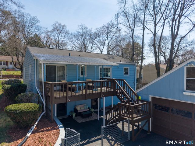 30 Lucy Street, Hamden, CT 06514