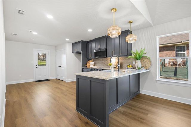 405 S Short Street, Troup, TX 75789