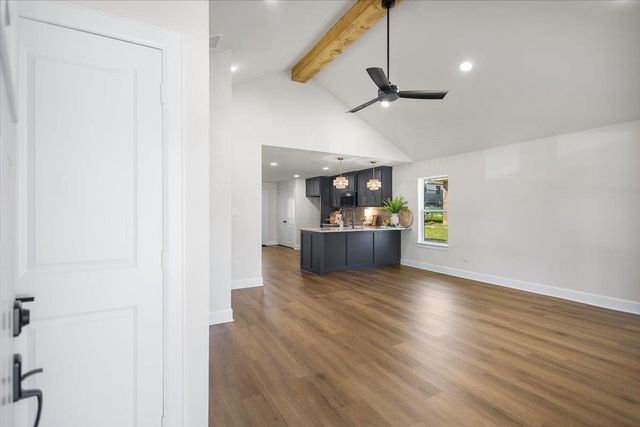 405 S Short Street, Troup, TX 75789