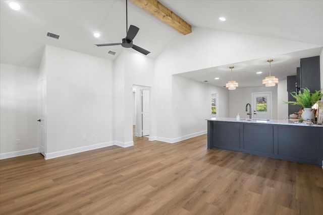 405 S Short Street, Troup, TX 75789