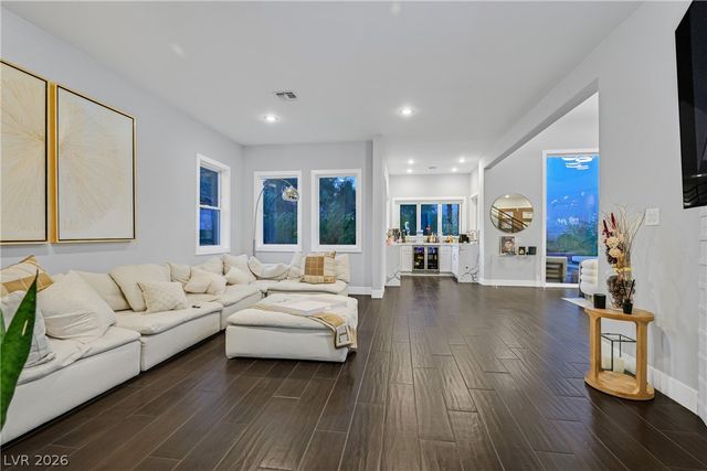 6 Rue Du Ville Way, Henderson, NV 89011