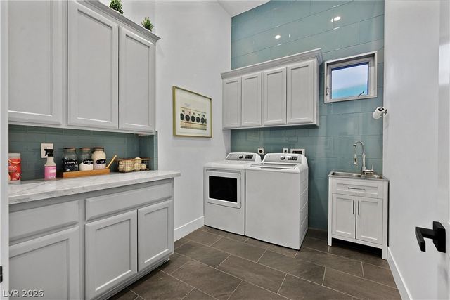 6 Rue Du Ville Way, Henderson, NV 89011