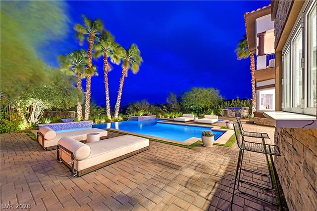 6 Rue Du Ville Way, Henderson, NV 89011