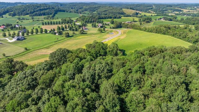 142 Linnridge Drive SE, Lot 26, Newark, OH 43055