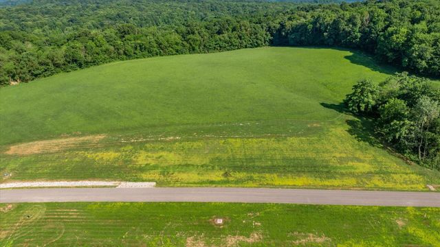 142 Linnridge Drive SE, Lot 26, Newark, OH 43055