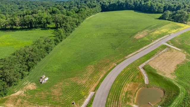 142 Linnridge Drive SE, Lot 26, Newark, OH 43055