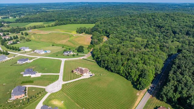 142 Linnridge Drive SE, Lot 26, Newark, OH 43055