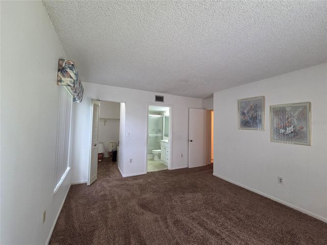 1700 PINE RIDGE WAY E C1, Palm Harbor, FL 34684