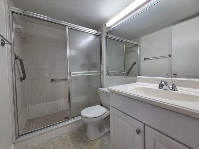 1700 PINE RIDGE WAY E C1, Palm Harbor, FL 34684
