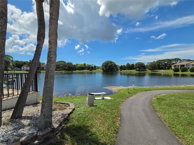 1700 PINE RIDGE WAY E C1, Palm Harbor, FL 34684