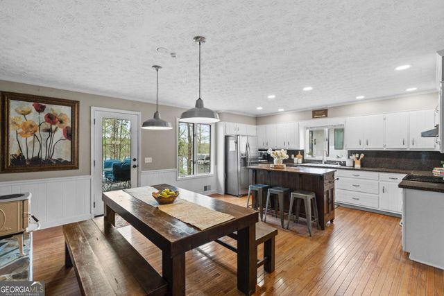 8360 Lanier Drive, Cumming, GA 30041