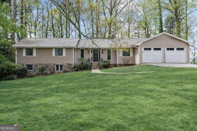 8360 Lanier Drive, Cumming, GA 30041