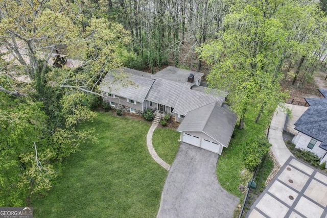 8360 Lanier Drive, Cumming, GA 30041