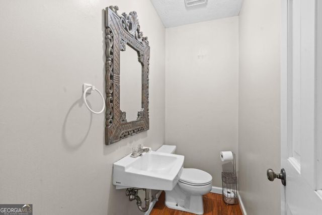 8360 Lanier Drive, Cumming, GA 30041