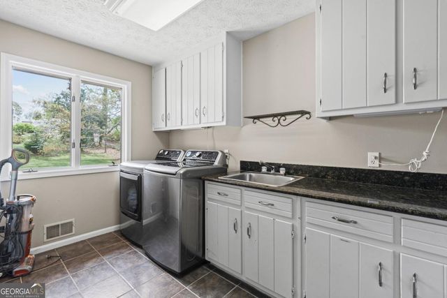 8360 Lanier Drive, Cumming, GA 30041