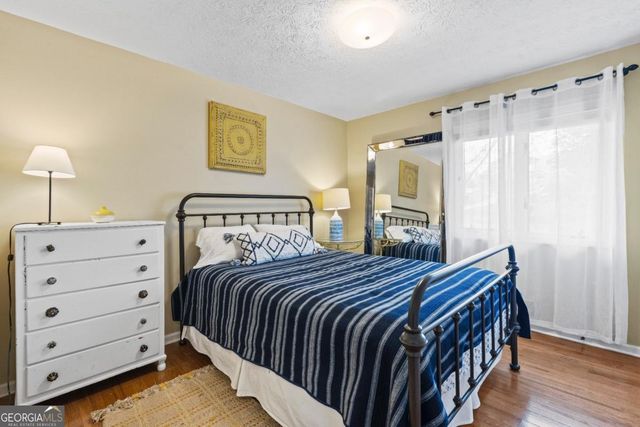 8360 Lanier Drive, Cumming, GA 30041