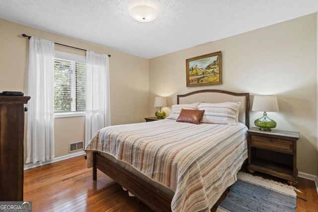 8360 Lanier Drive, Cumming, GA 30041
