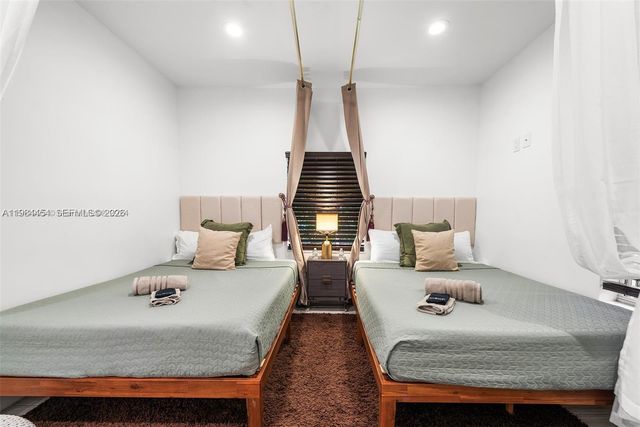 232 NW 59th St, Miami, FL 33127