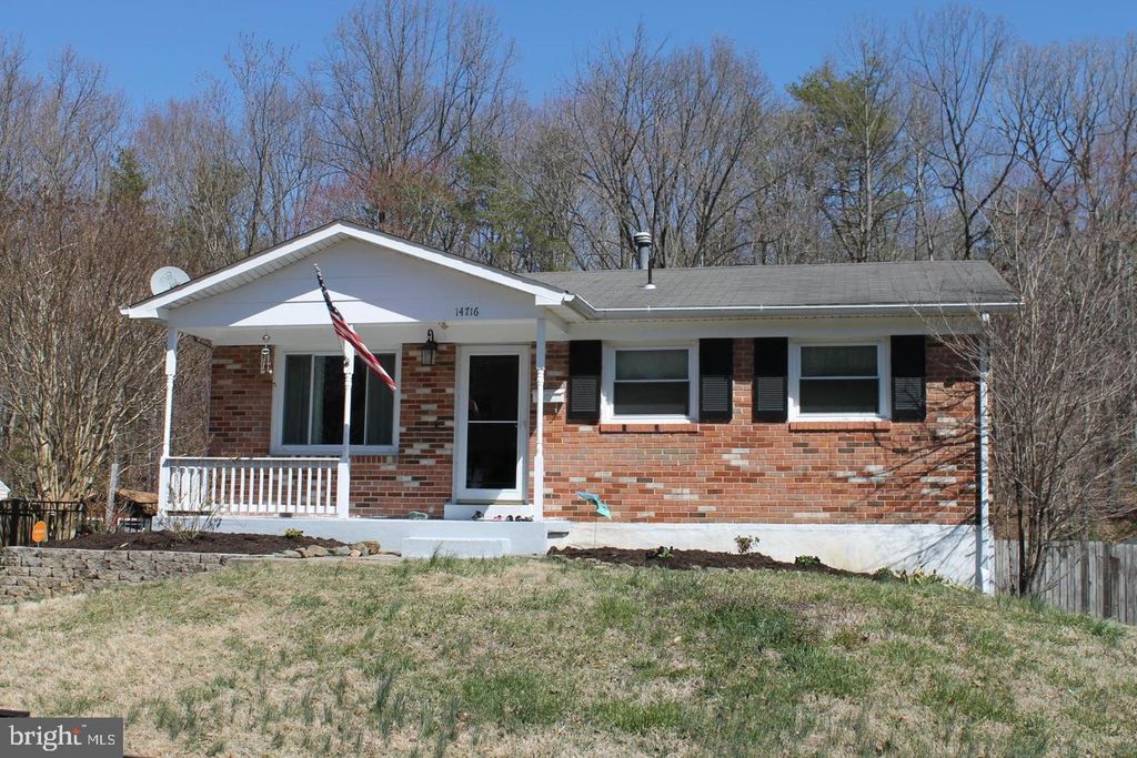14716 EDGEWATER DR, Woodbridge, VA 22193