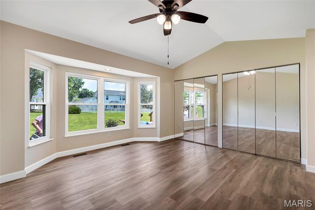 2601 Brookfield Court, Columbia, IL 62236