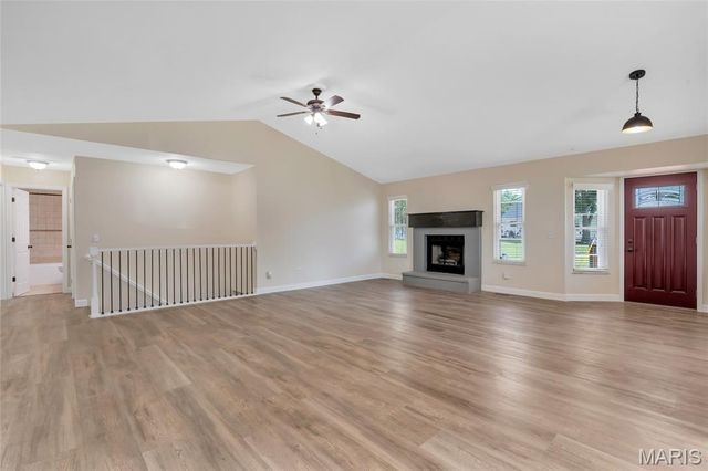 2601 Brookfield Court, Columbia, IL 62236