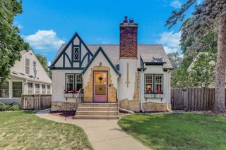 4717 12th Avenue S, Minneapolis, MN 55407
