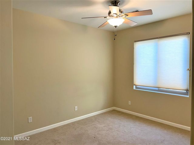 5579 W Dove Loft Drive, Marana, AZ 85658