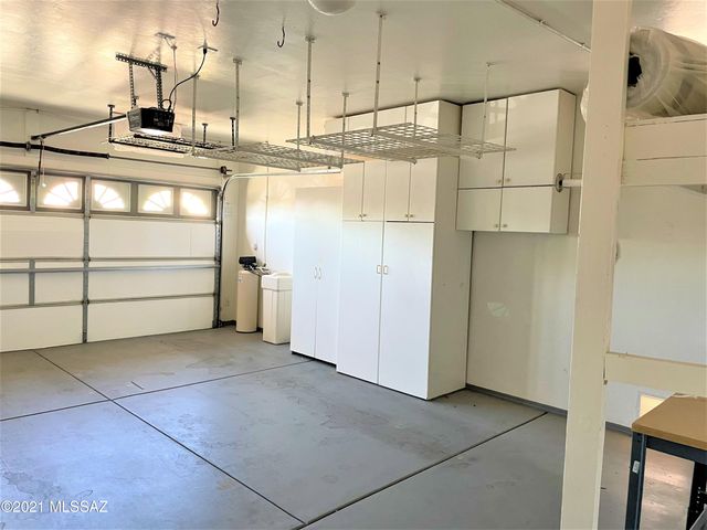 5579 W Dove Loft Drive, Marana, AZ 85658