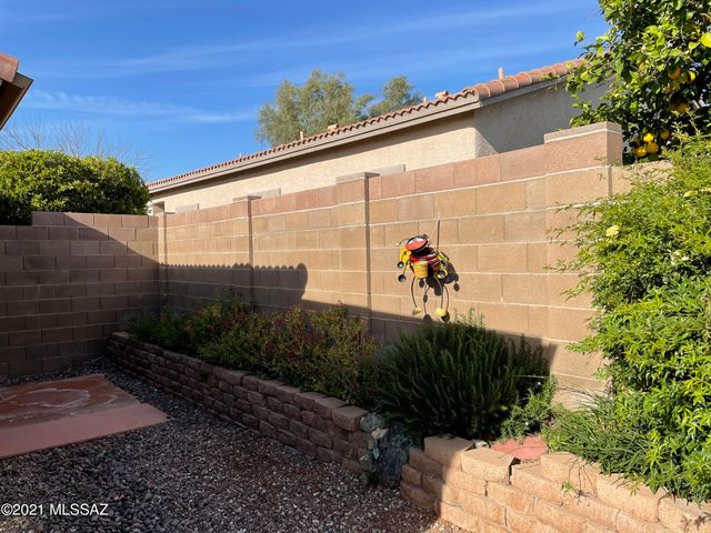 5579 W Dove Loft Drive, Marana, AZ 85658