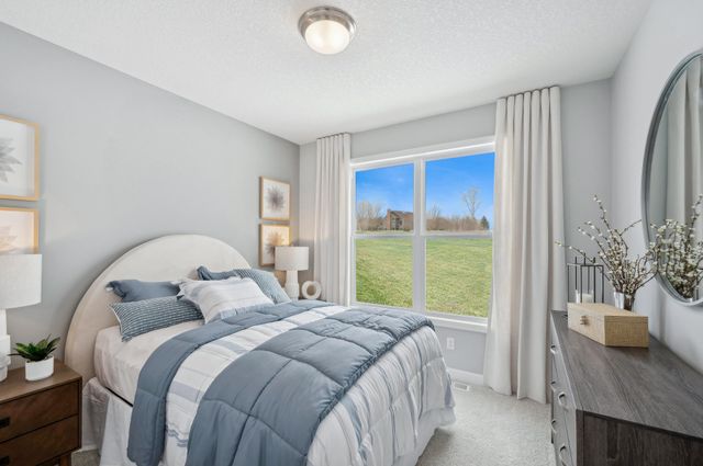 1908 Timber Lane, Carver, MN 55315