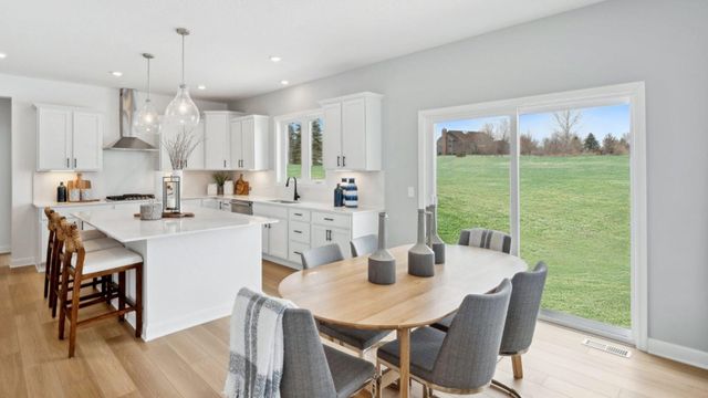 1908 Timber Lane, Carver, MN 55315