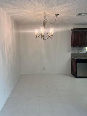 1450 Hawthorne Place, Wellington, FL 33414