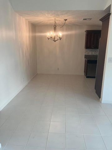 1450 Hawthorne Place, Wellington, FL 33414