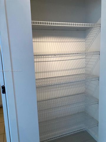 2001 Biscayne Blvd 2608, Miami, FL 33137