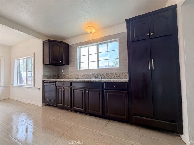 11950 Lee Avenue, Adelanto, CA 92301