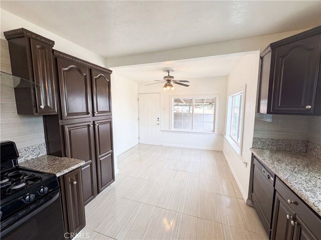 11950 Lee Avenue, Adelanto, CA 92301