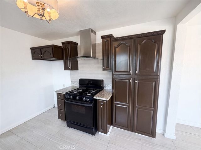 11950 Lee Avenue, Adelanto, CA 92301