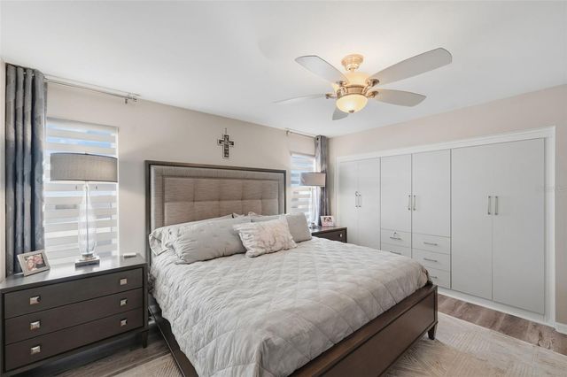 5400 GULF DRIVE 32, Holmes Beach, FL 34217