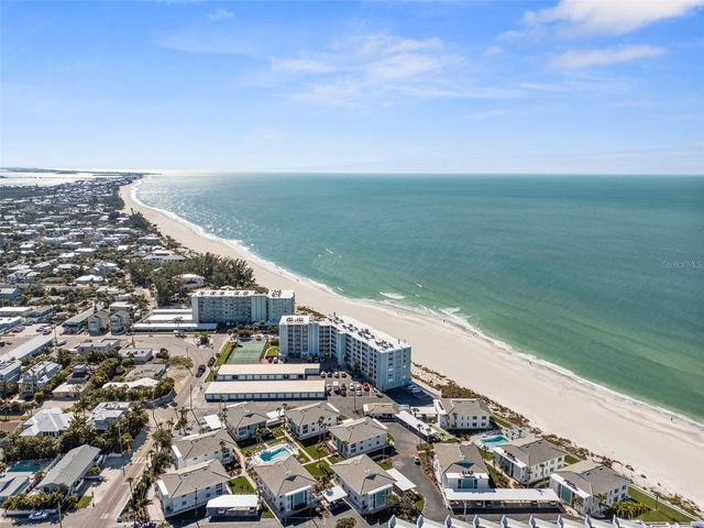 5400 GULF DRIVE 32, Holmes Beach, FL 34217