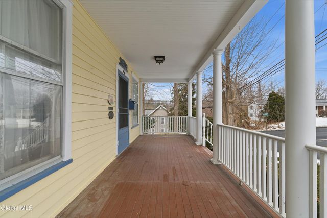 40 Ballston Avenue, Ballston Spa, NY 12020