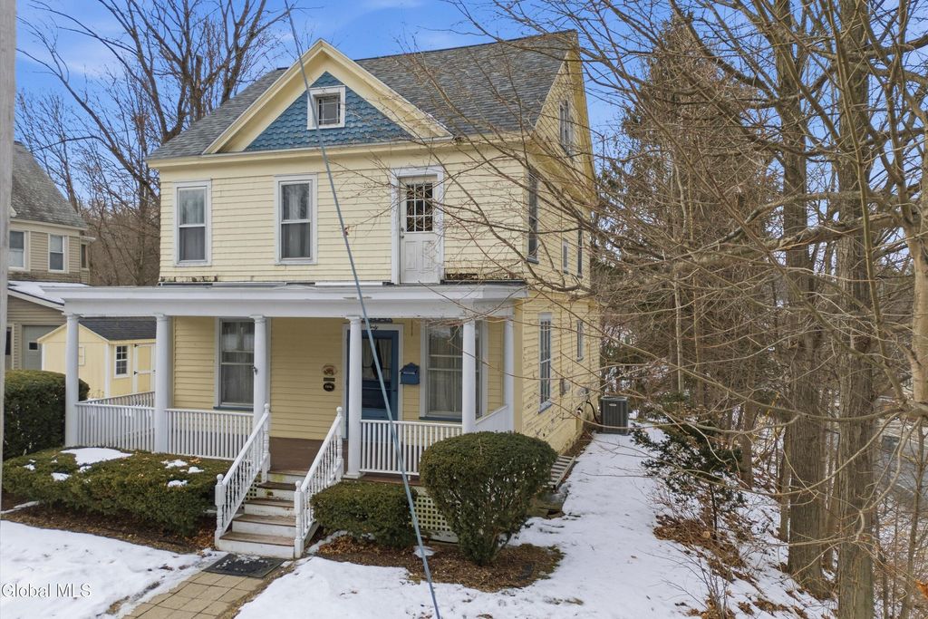 40 Ballston Avenue, Ballston Spa, NY 12020