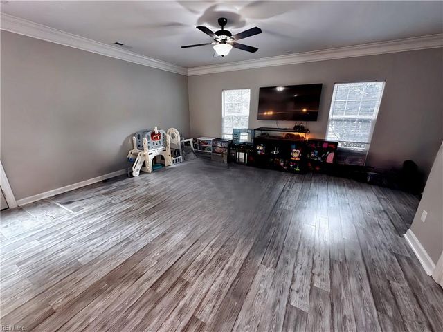 413 Henry ST, Suffolk, VA 23434
