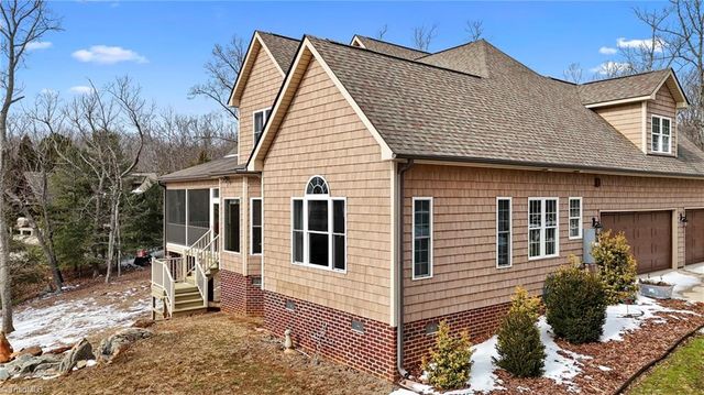 848 Sierra Trace Road, Denton, NC 27239