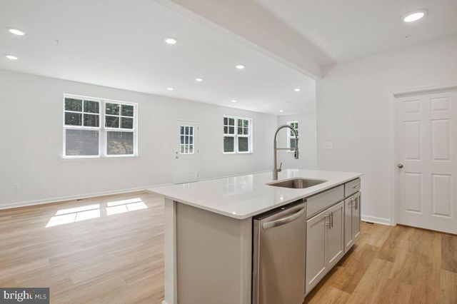 723 NOLLMEYER RD, Middle River, MD 21220