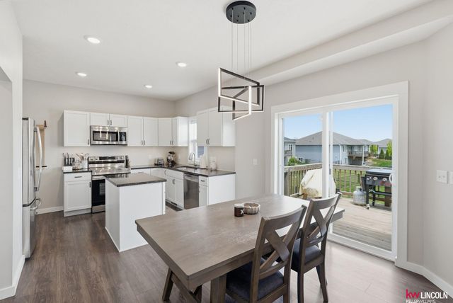 7420 N 49 Street, Lincoln, NE 68514