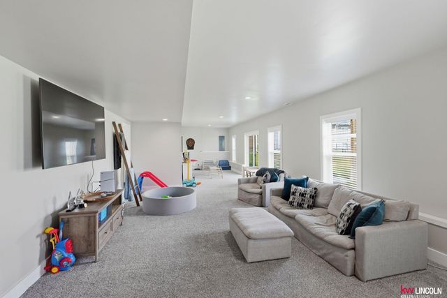 7420 N 49 Street, Lincoln, NE 68514