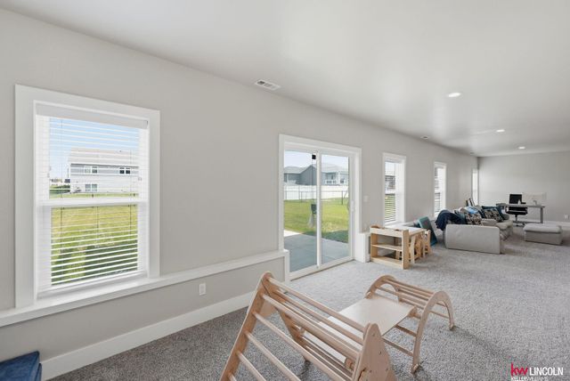7420 N 49 Street, Lincoln, NE 68514